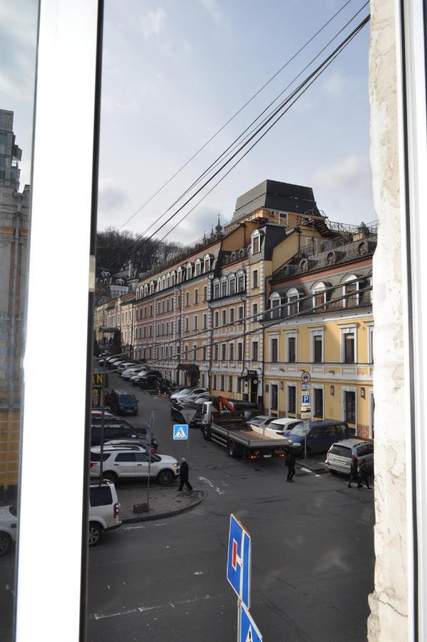 Great 144 Sq.M. Apartment In The Center Of Kiev Buitenkant foto