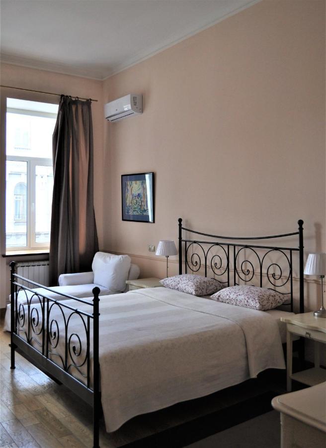 Great 144 Sq.M. Apartment In The Center Of Kiev Buitenkant foto